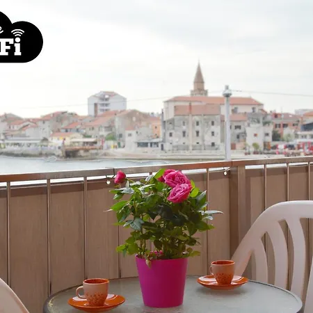 Riva Sea View Apartment Umag